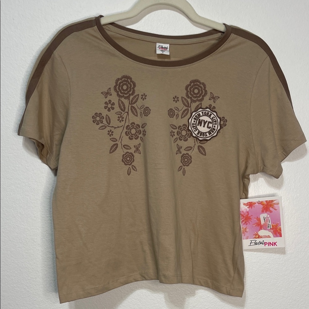 Electric Pink Tan Floral NYC Women's Tee Size Large PTP 20”